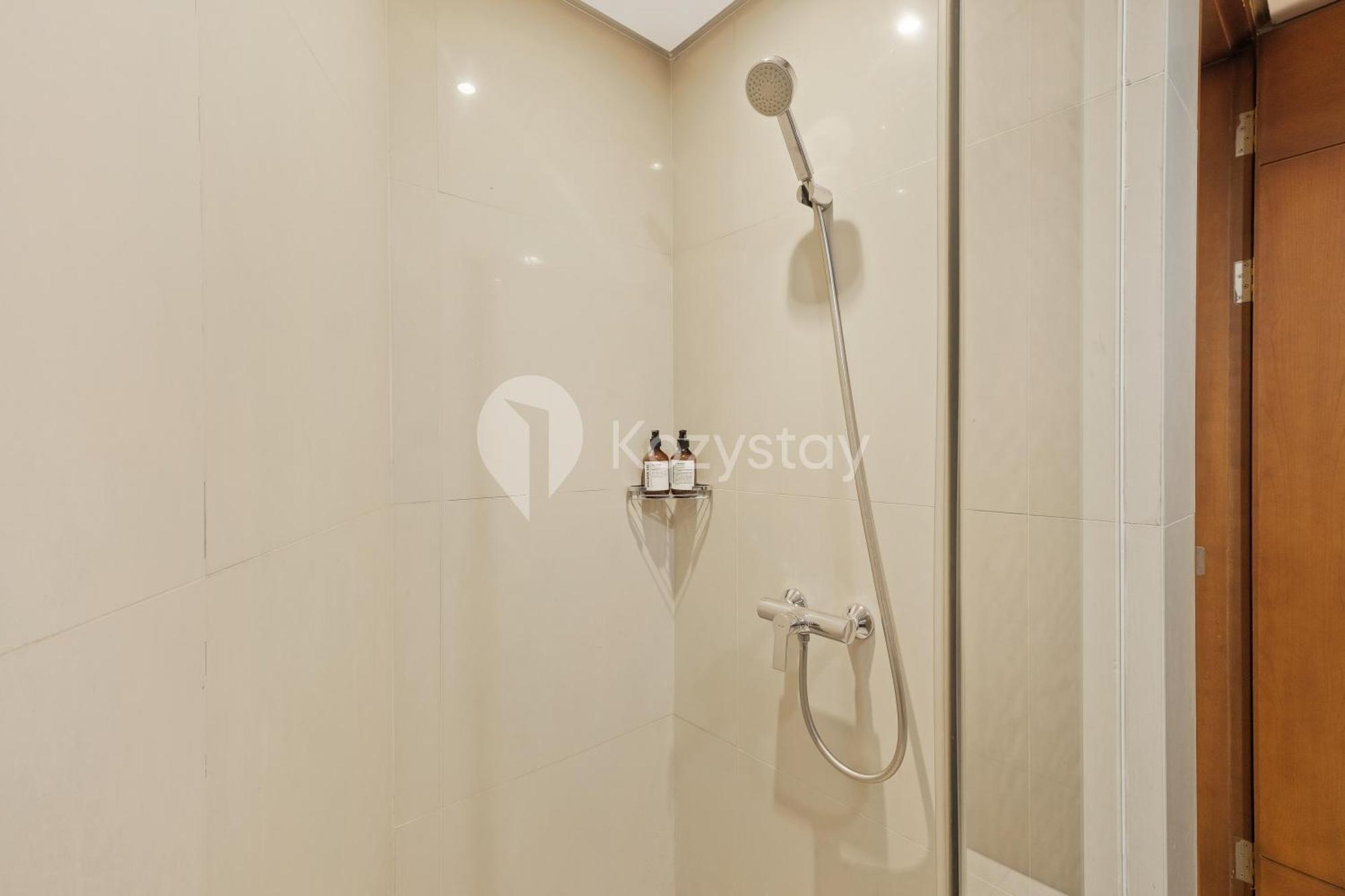 Callisto By Kozystay - Mega Kuningan Jakarta